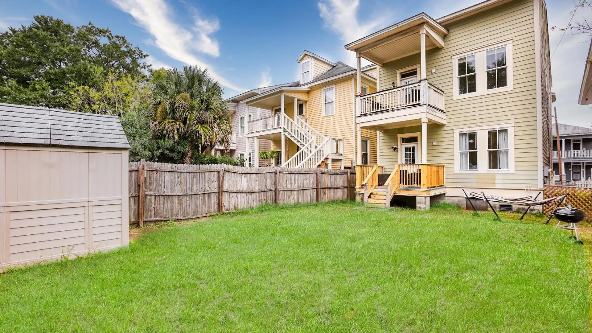 Big Yard, Bbq - Summer Getaway Near Dt, Starland & River St Savannah Apartamento